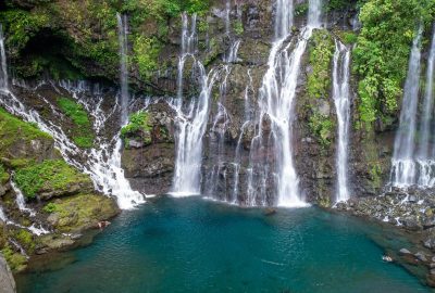 Découvrez les cascades les plus spectaculaires de la Réunion en canyoning !