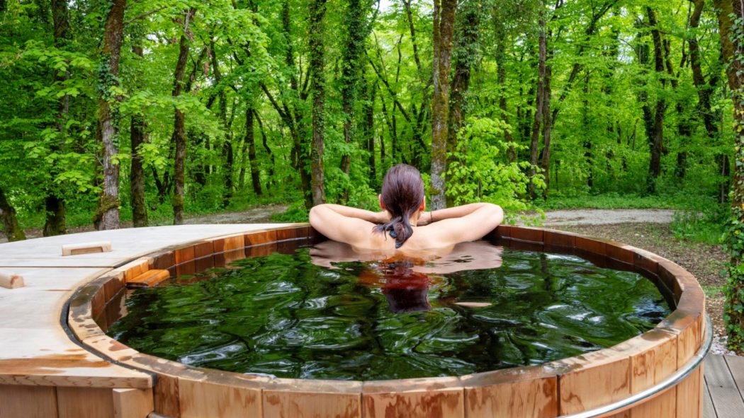 Surprendre sa moitié avec une nuit insolite dans le jura...